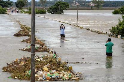Floods in Kerala, heavy rain alert in 16 states