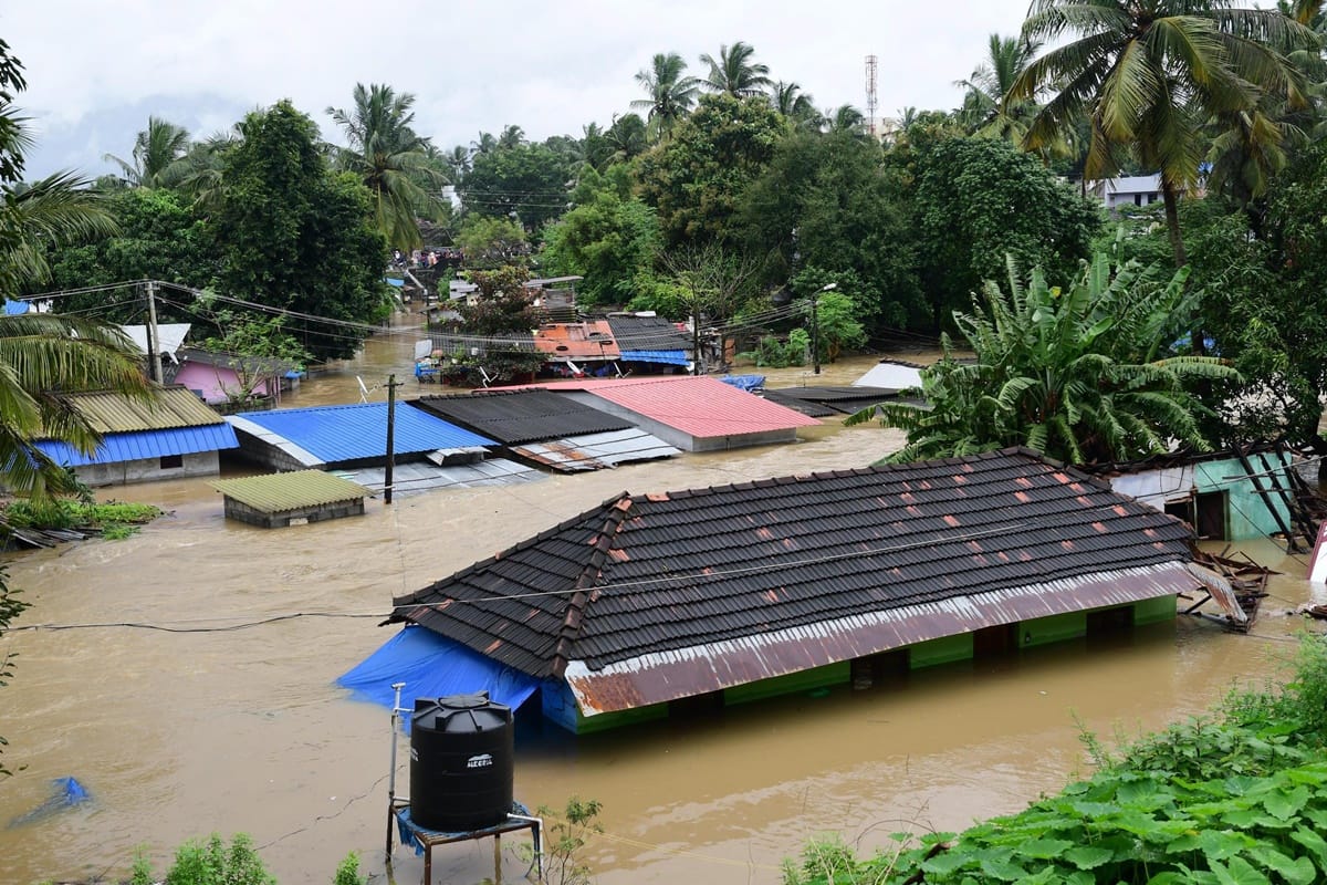 Kerala Floods: Offers from Jio, Airtel, Vodafone, Idea, BSNL