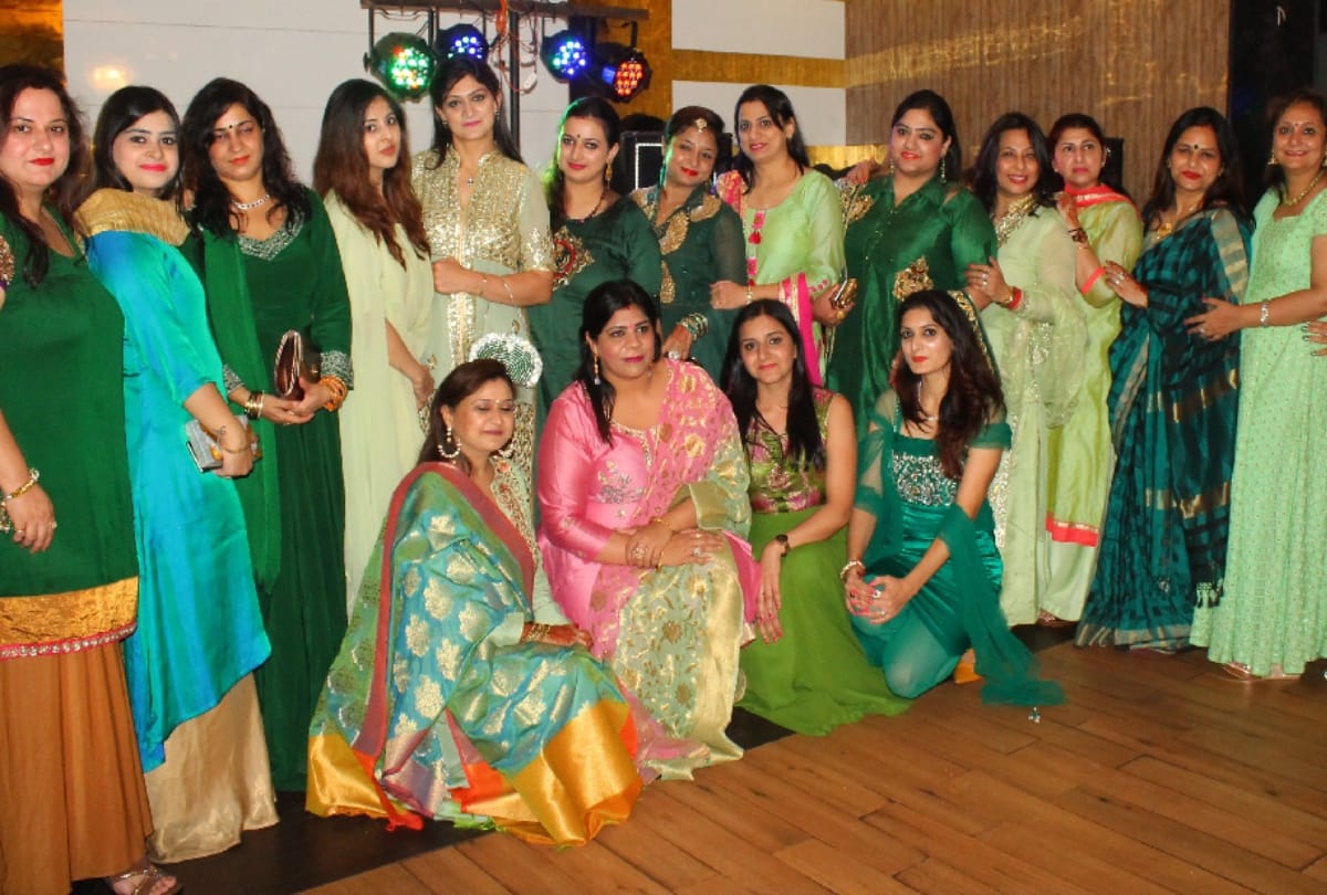 Women celebrated the festival of Teej surrounded by greenery in meerut see in pictures