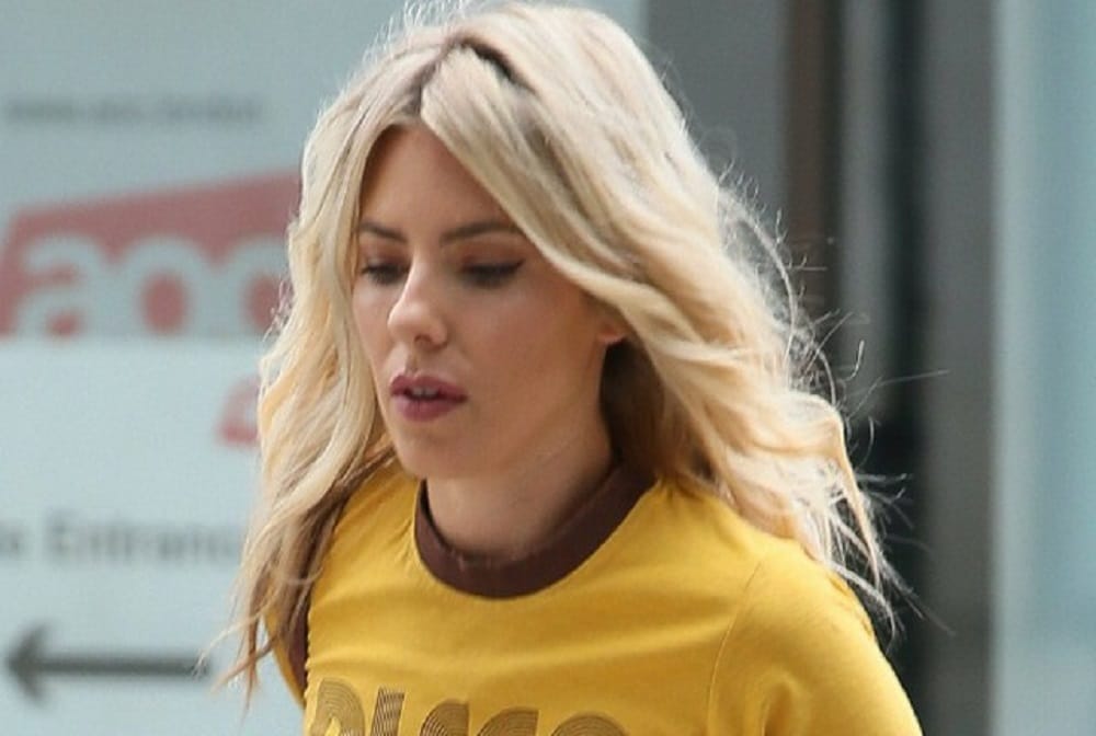 England fast bpwler Stuart Broad Breaks Up With Singer Girlfriend Mollie King