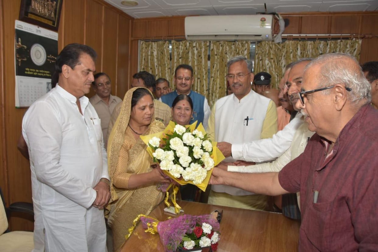 bjp mla munni devi taking oath