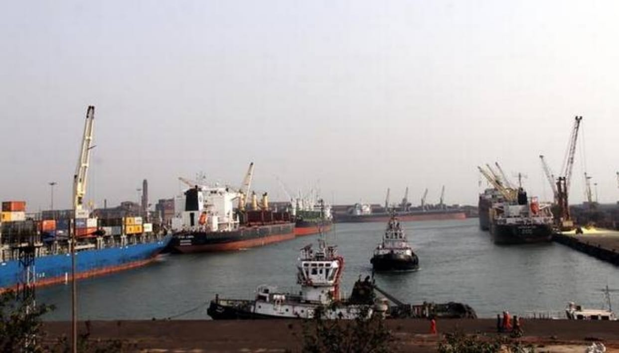 Mangalore: Labourers of port made 2.5 lakh rupees every month without doing any work