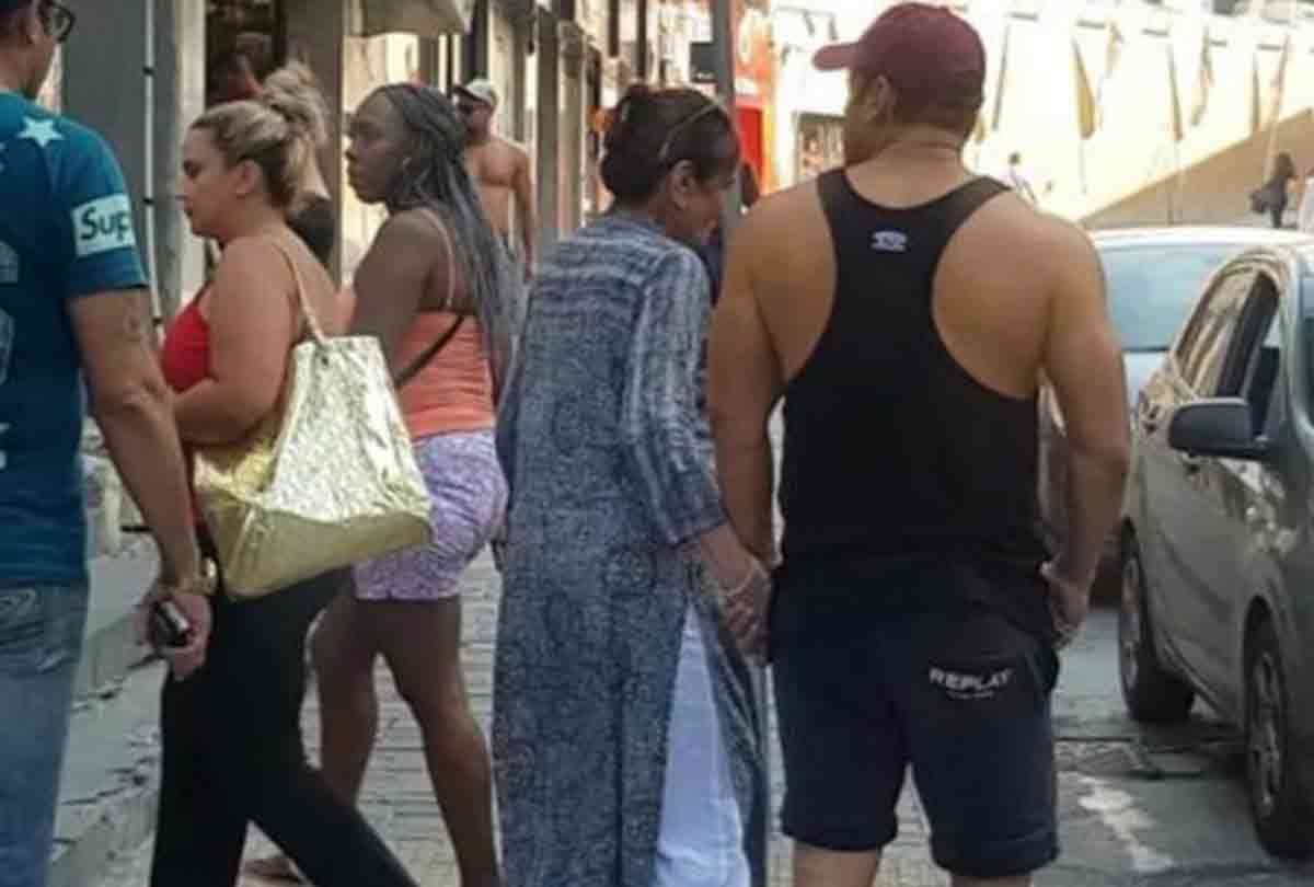 salman khan was seen in malta with his real love that his mother video goes viral