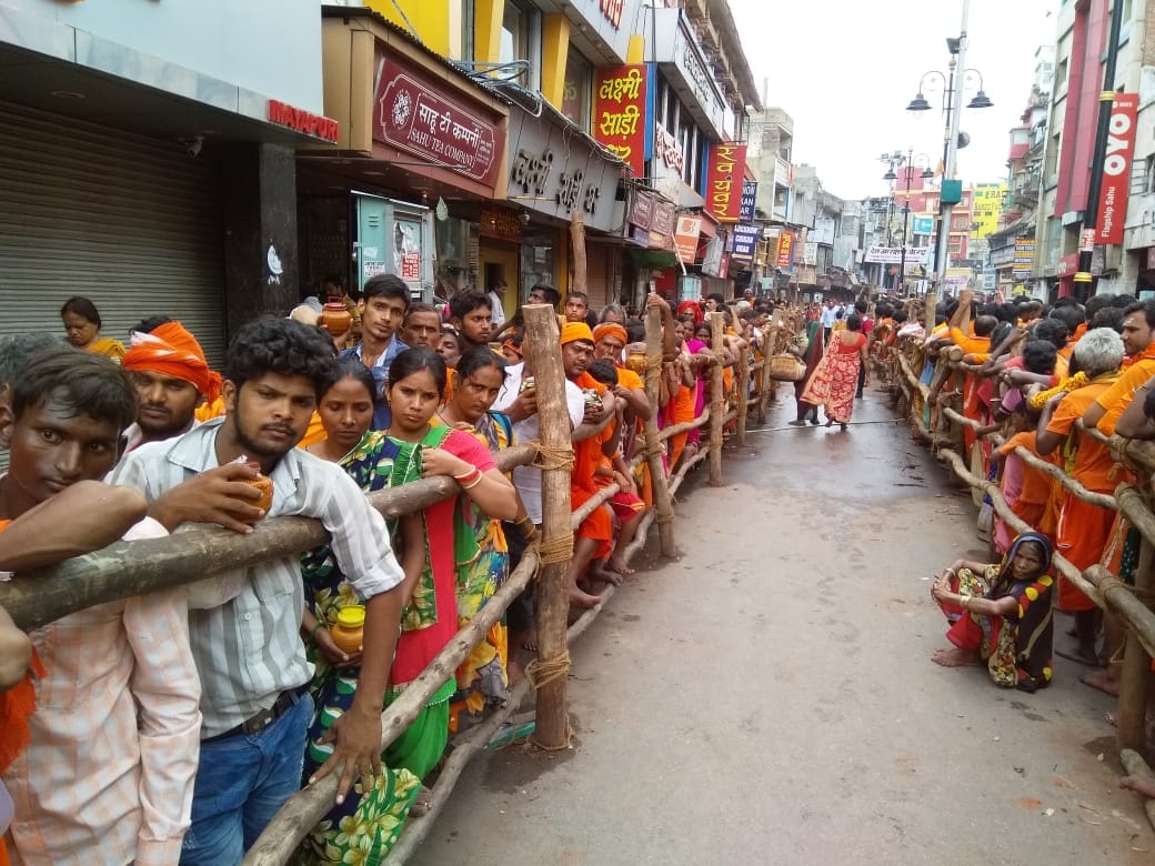 Sawan third monday bol bum sound every where in varanasi