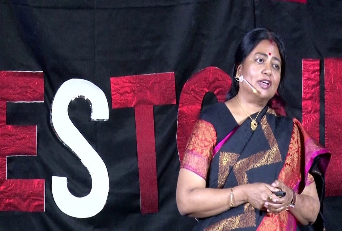 Maharashtra cadre IAS officer R Vimala poetry collection