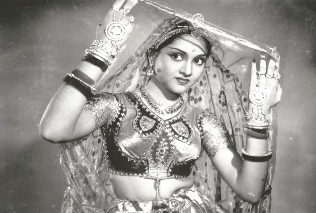 Vyjayanthimala Birthday Special and Unknown Facts About Her Life