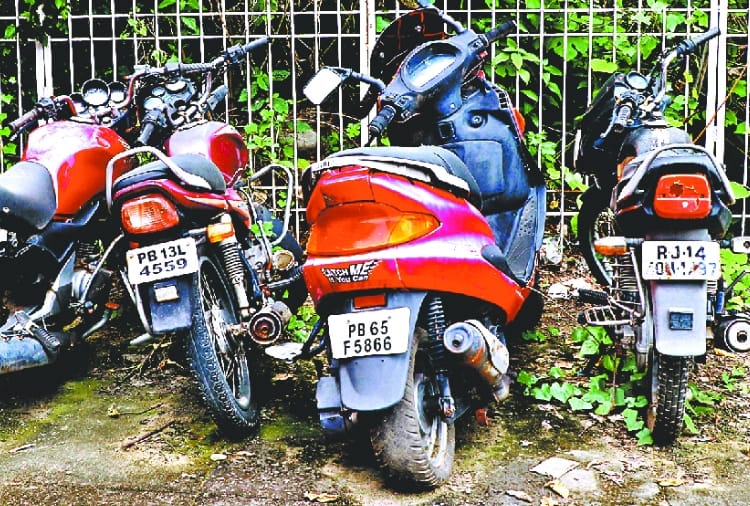 70 unclaimed vehicles stand in PU's hostels