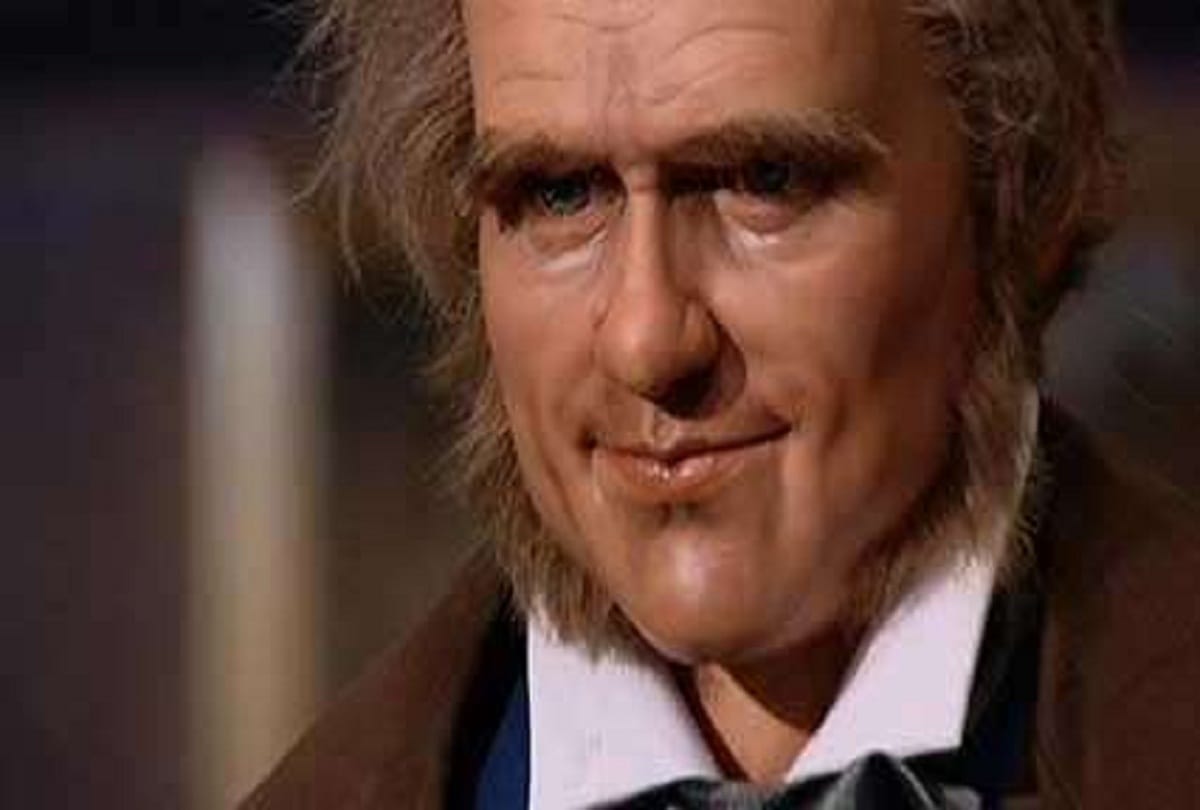 Biography of Charles Darwin- British biologist, known for contributions to science of evolution