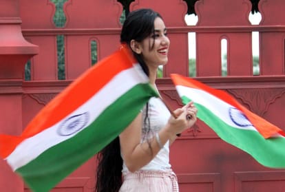independence day special: when we will get freedom from our conservative thinking