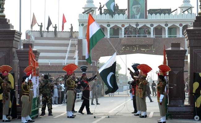 Independence Day, 2900 KM Long India Pakistan Border Unseen Photos