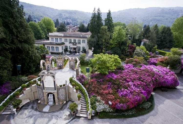 look at the photo of ranveer singh and deepika padukone wedding venue