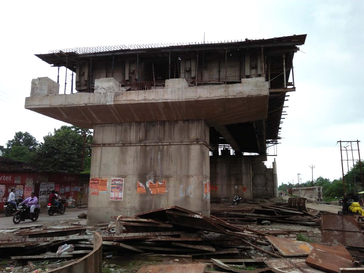 Manauri flyover work also closed