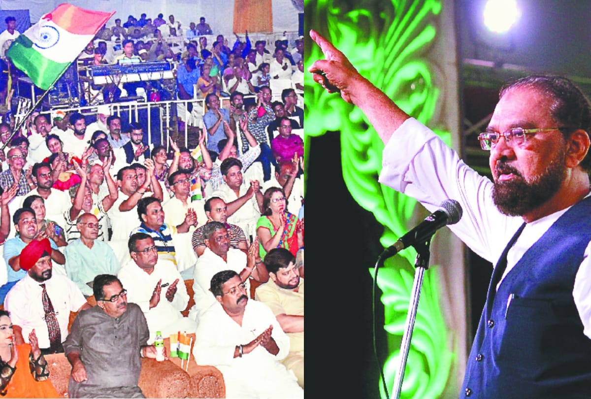 passion of patriotism in kavi sammelan and musahira #MaTujhePrnam in meerut