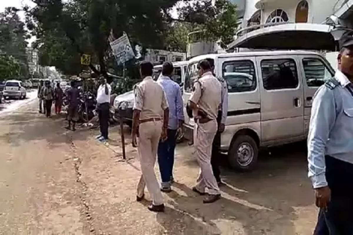 employee of secretariat in patna shot by unknown