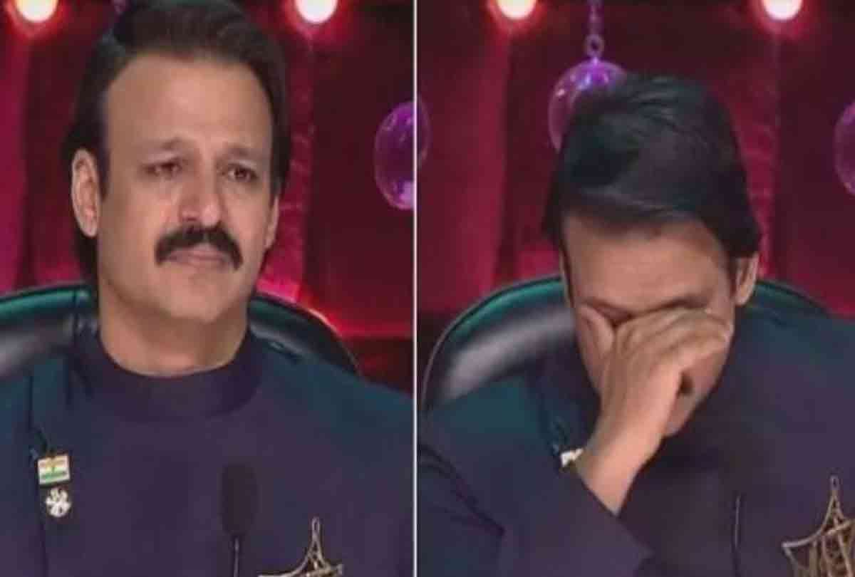 vivek oberoi bursts into tears for sonali bendre cancer in indias best dramebaaz set
