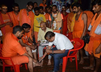 Sawan third monday bol bum sound every where in varanasi