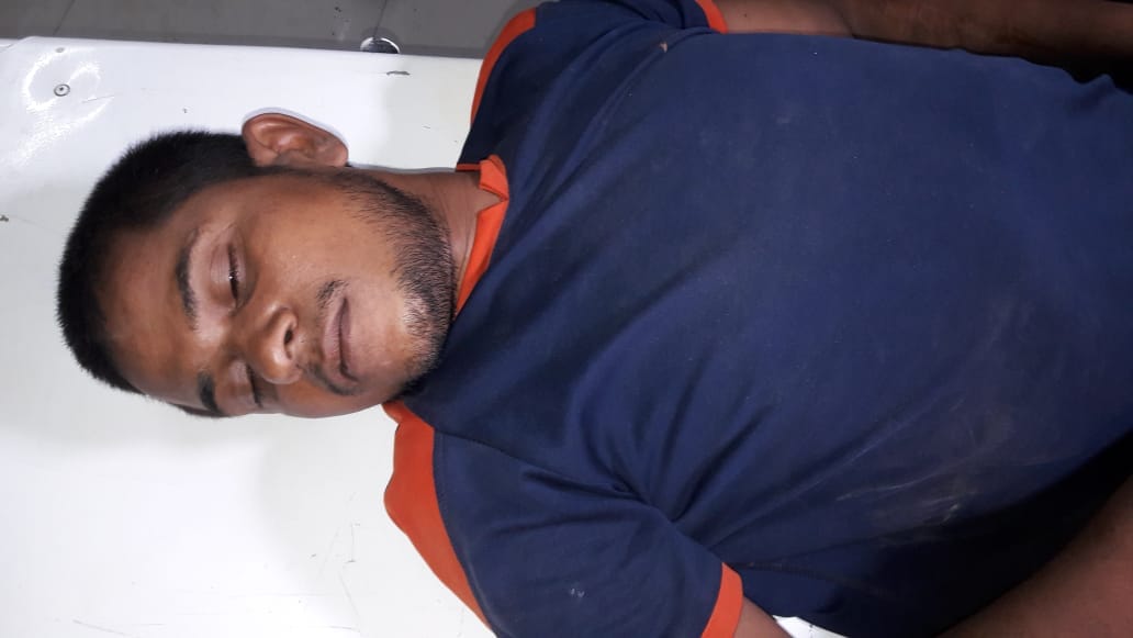 Police encounter in azamgarh one criminal injured