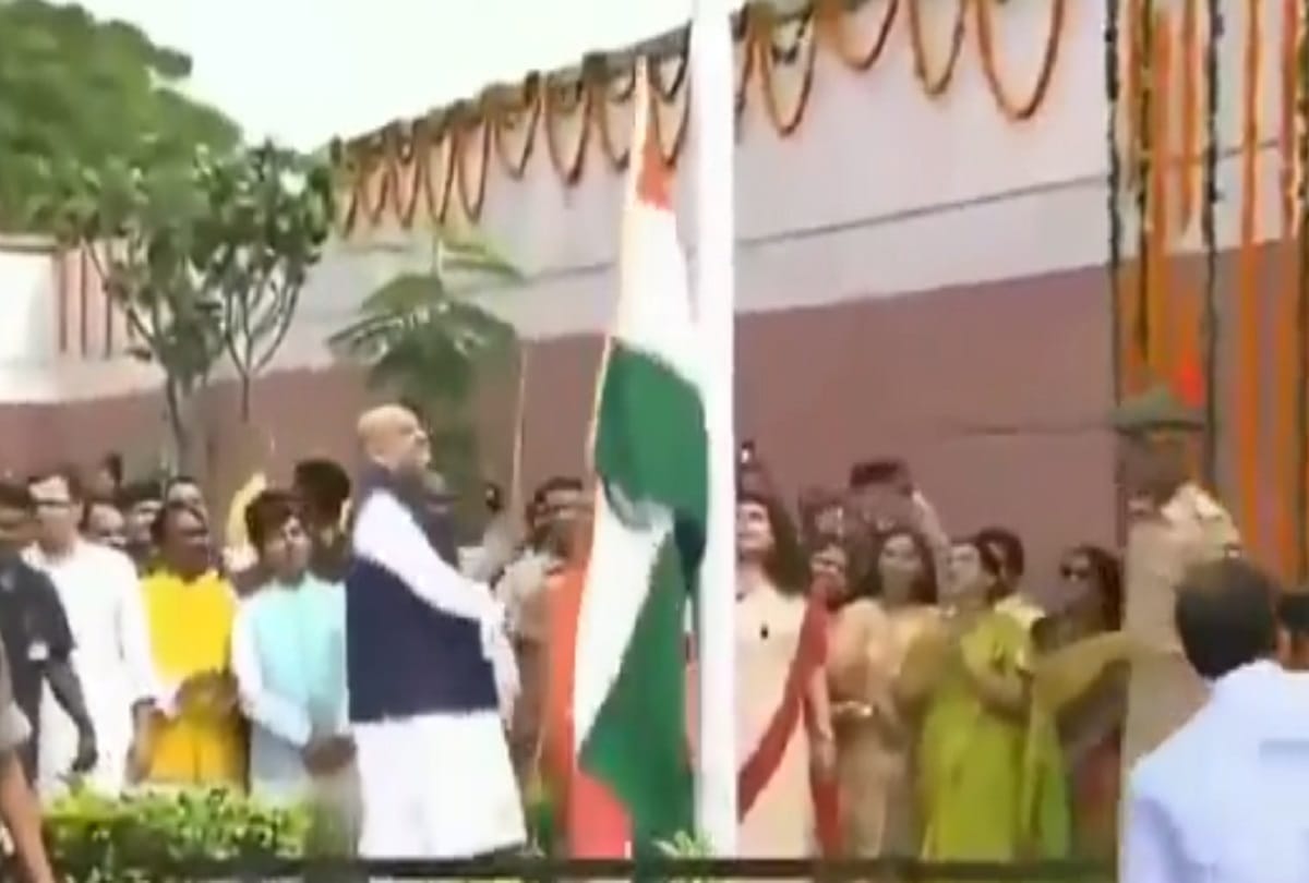 Congress says flag can not handle, what country will they take