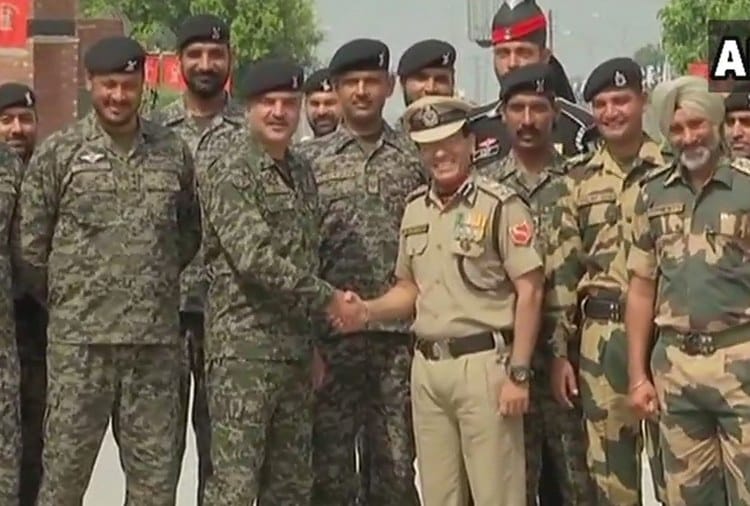 Independence Day 2018 on Atari Wagah Border by BSF with Pakistani Rangers