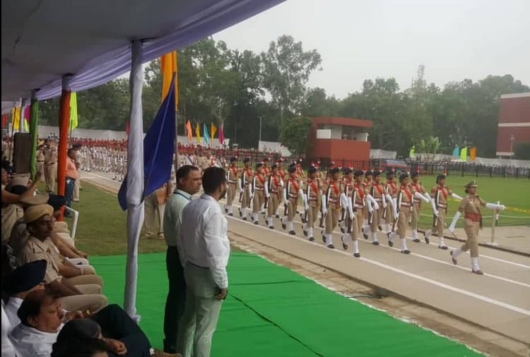 Independence Day 2018, Flag Hoisting by Governor VP Singh Badnore inPrade Ground Chandigarh