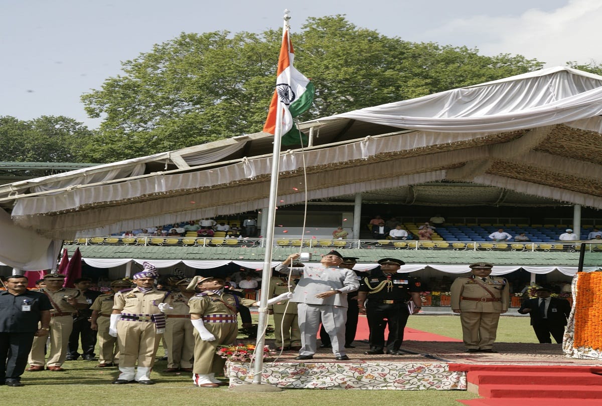 in high security 72nd independence day celebration held at srinagar jammu kashmir