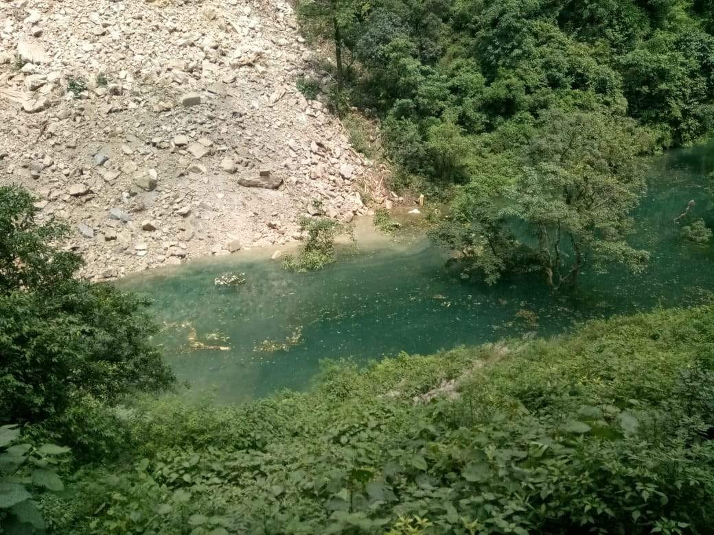 hill breaks down and make deep lake it may cause of disaster in uttarakhand