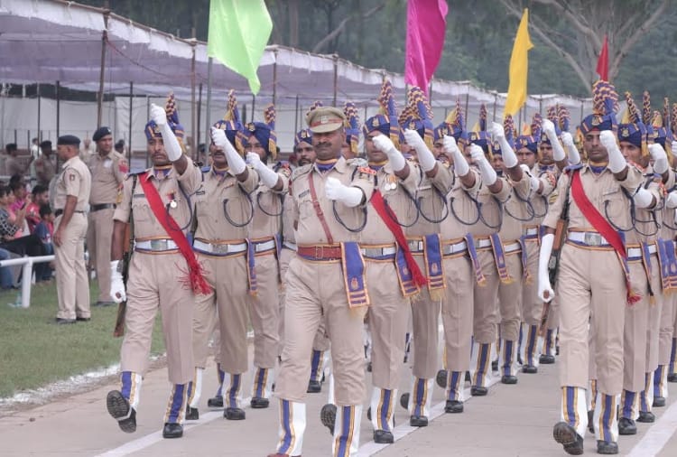 72nd Independence Day celebrated in Chandigarh and Flag hoisted by Governor VP Singh Badanaur