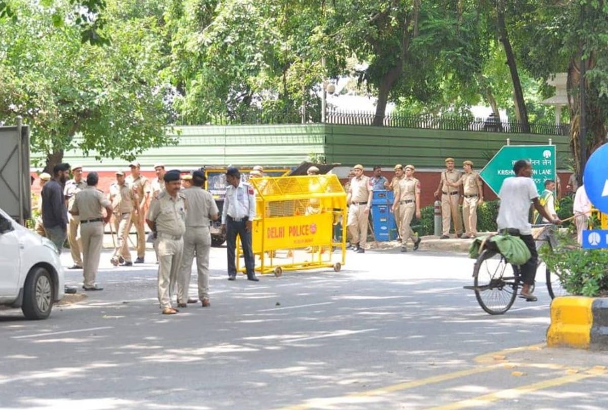 outside atal bihari vajpayee government residence in delhi a stage is being made