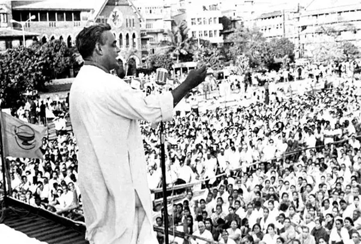Atal Bihari Vajpayee: Identify Hindi in the World, Read his Historical Speech in UN