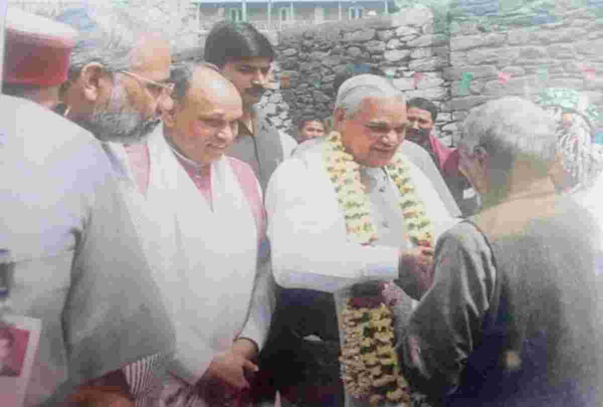 atal bihari vajpayee showed New ray of hope to lahaul