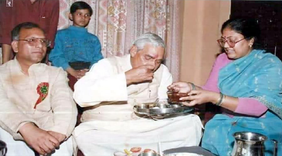 Atal Bihari Vajpayee was liked by people at a glance, and unheard of things related to his life