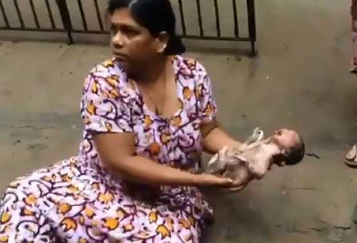real mother threw baby on drain geeta rescued baby named Suthanthiram