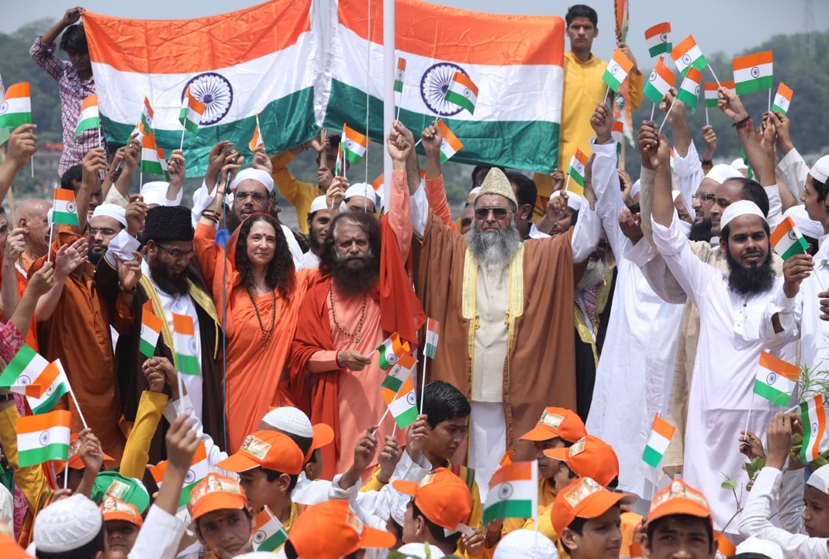 Mahants, Maulvis celebrate Independence Day in Parmarth Ashram, Rishikesh