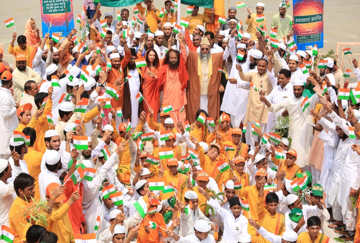 Mahants, Maulvis celebrate Independence Day in Parmarth Ashram, Rishikesh