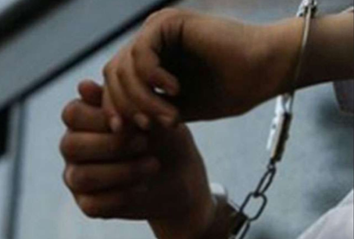 Maulvi arrested for not singing national anthem after flag hoisting in madrasa