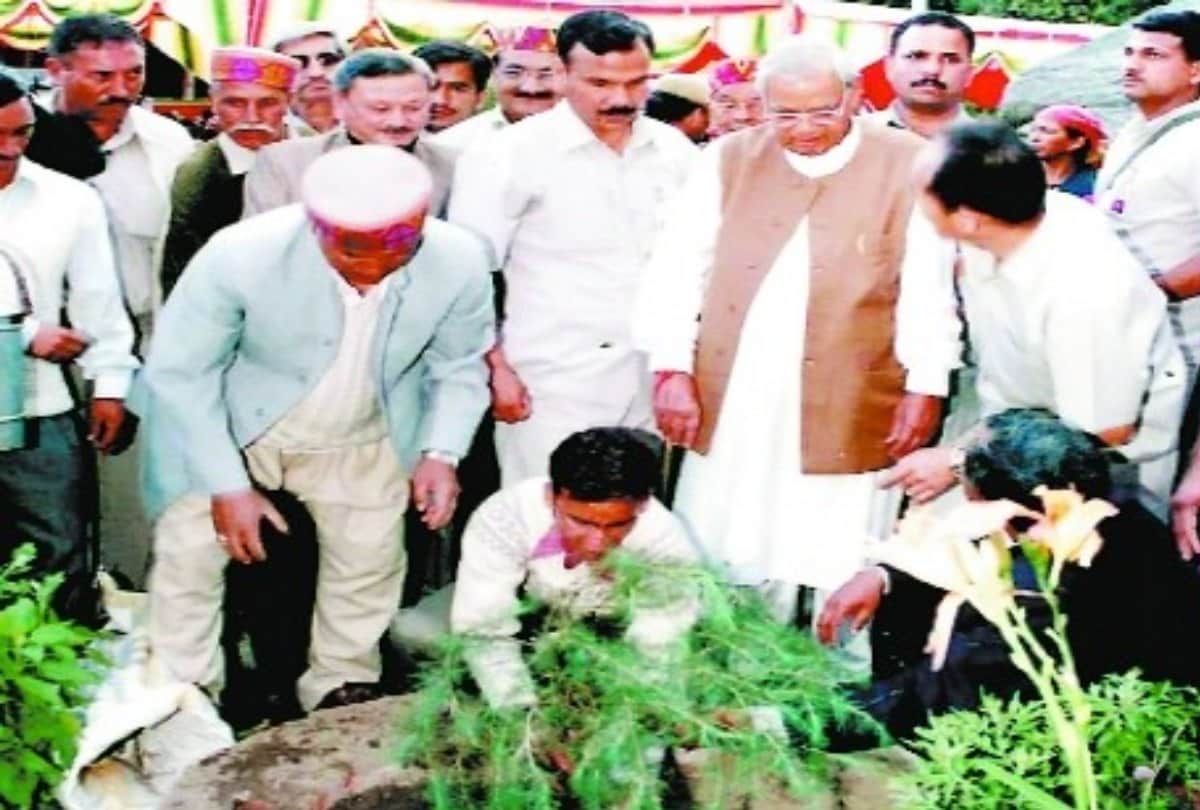 Atal bihari vajpayee prini village and 1995 disaster story