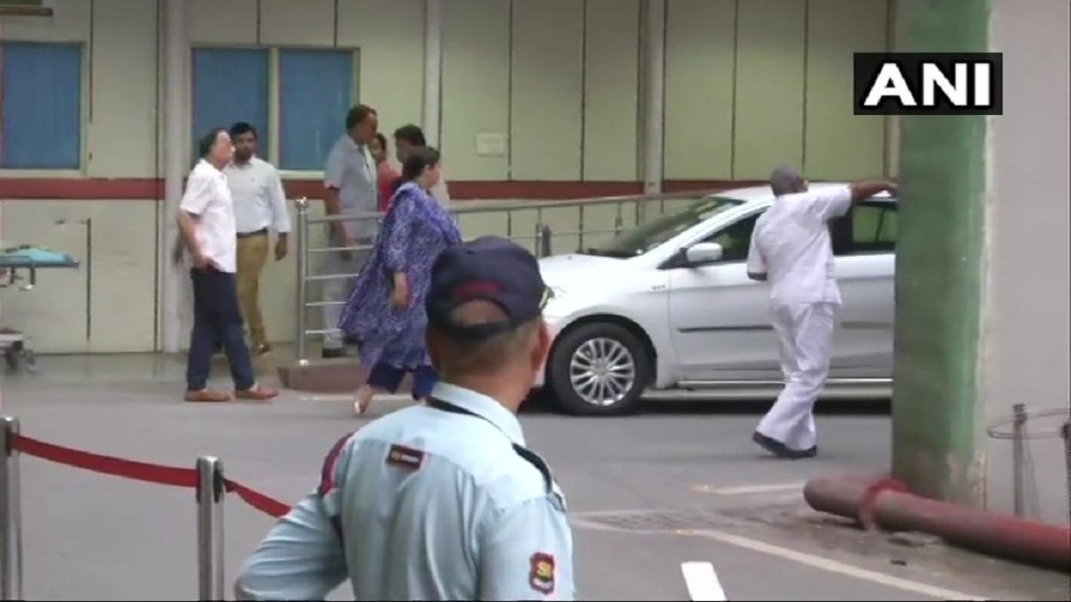 Former Prime Minister Atal Bihari Vajpayee condition is very fragile, This leader reached at AIIMS