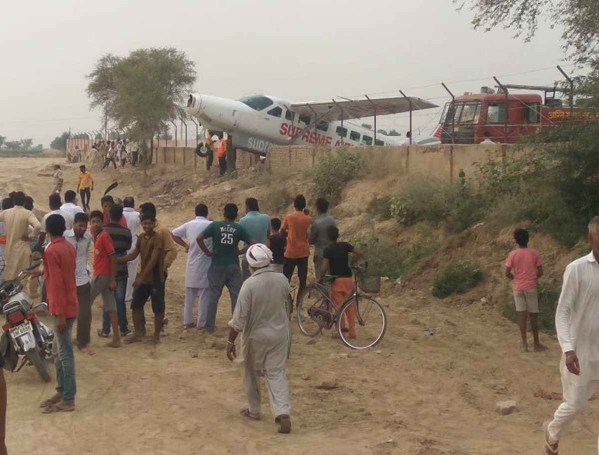 reality of plane crash which is viral in social media