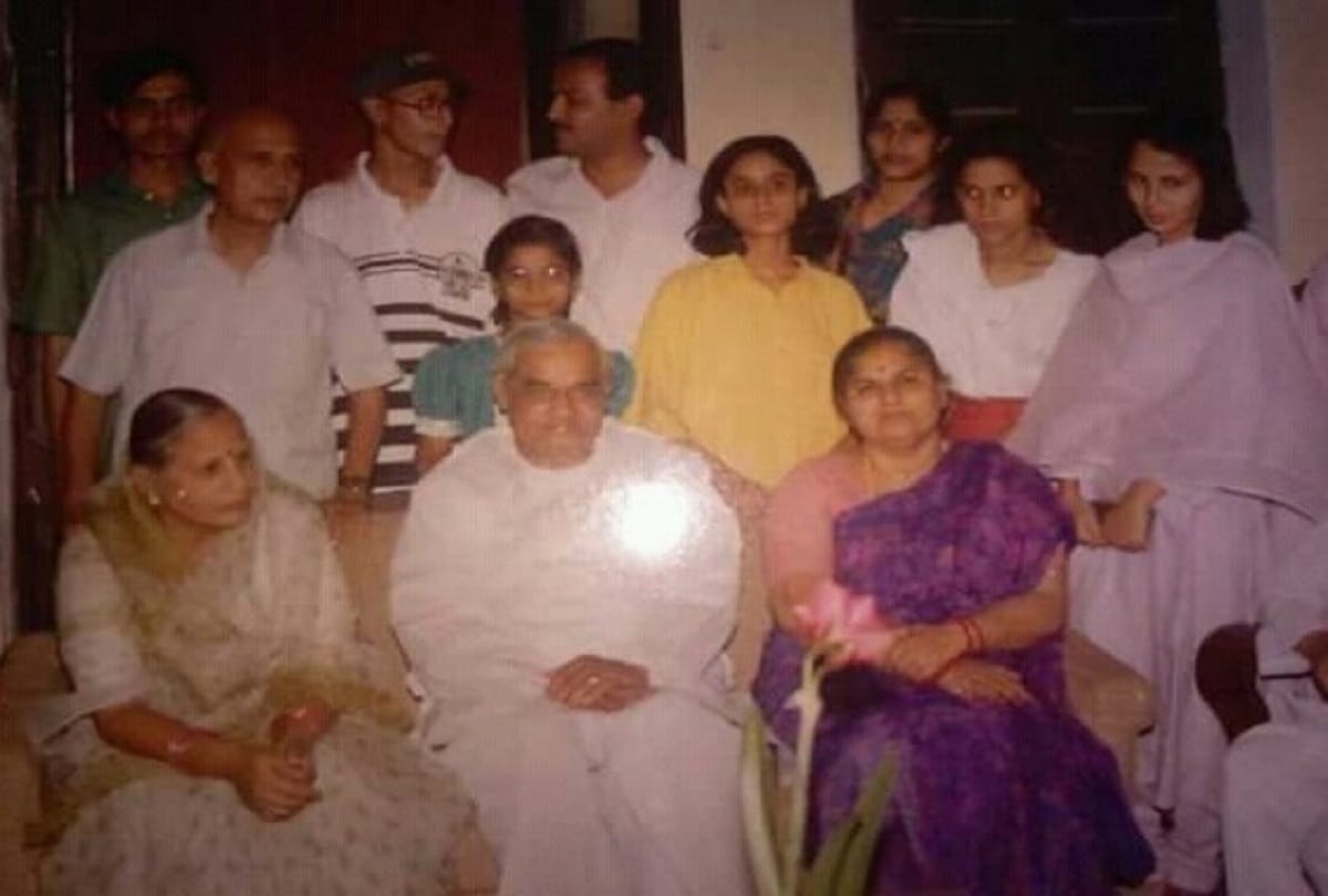 Former Prime Minister Atal Bihari Vajpayee had special relationship with Gorakhpur