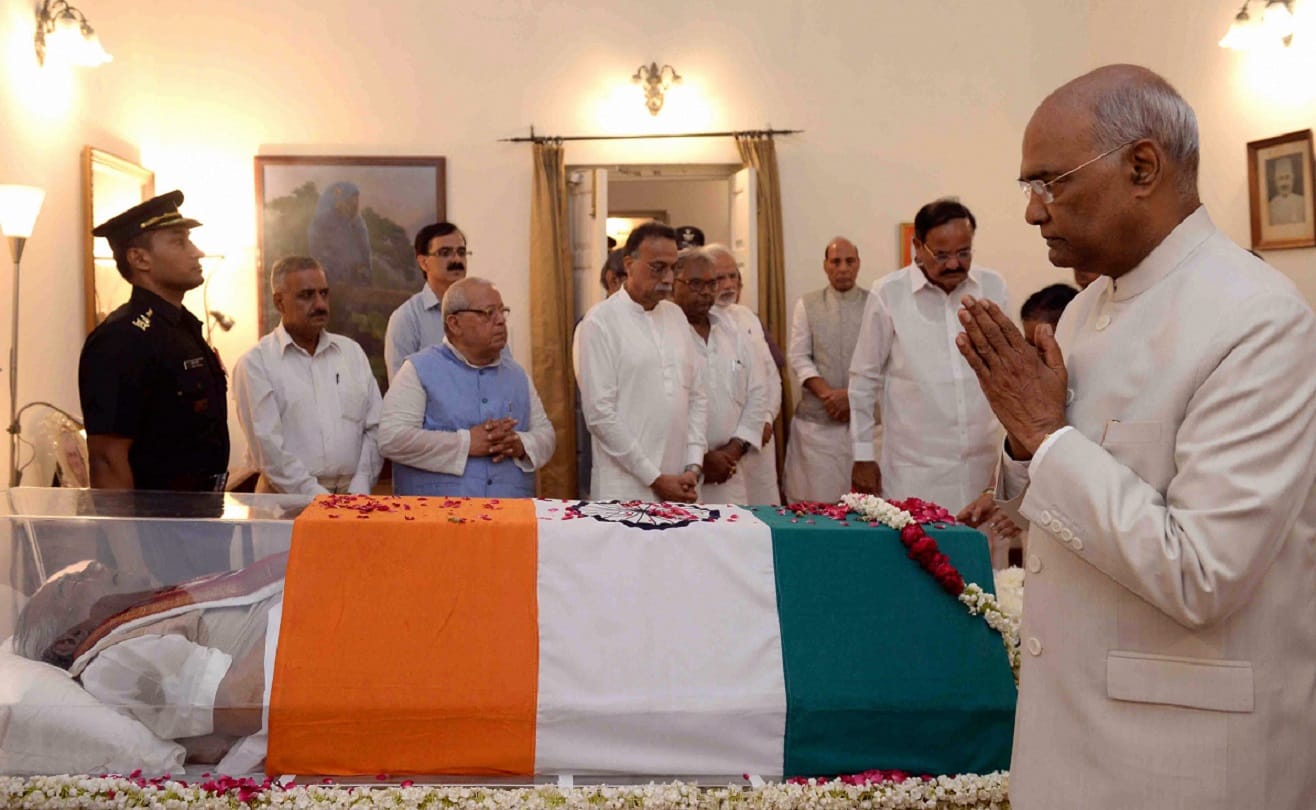 Remembering the entire country doing the same to former Prime Minister Vajpayee