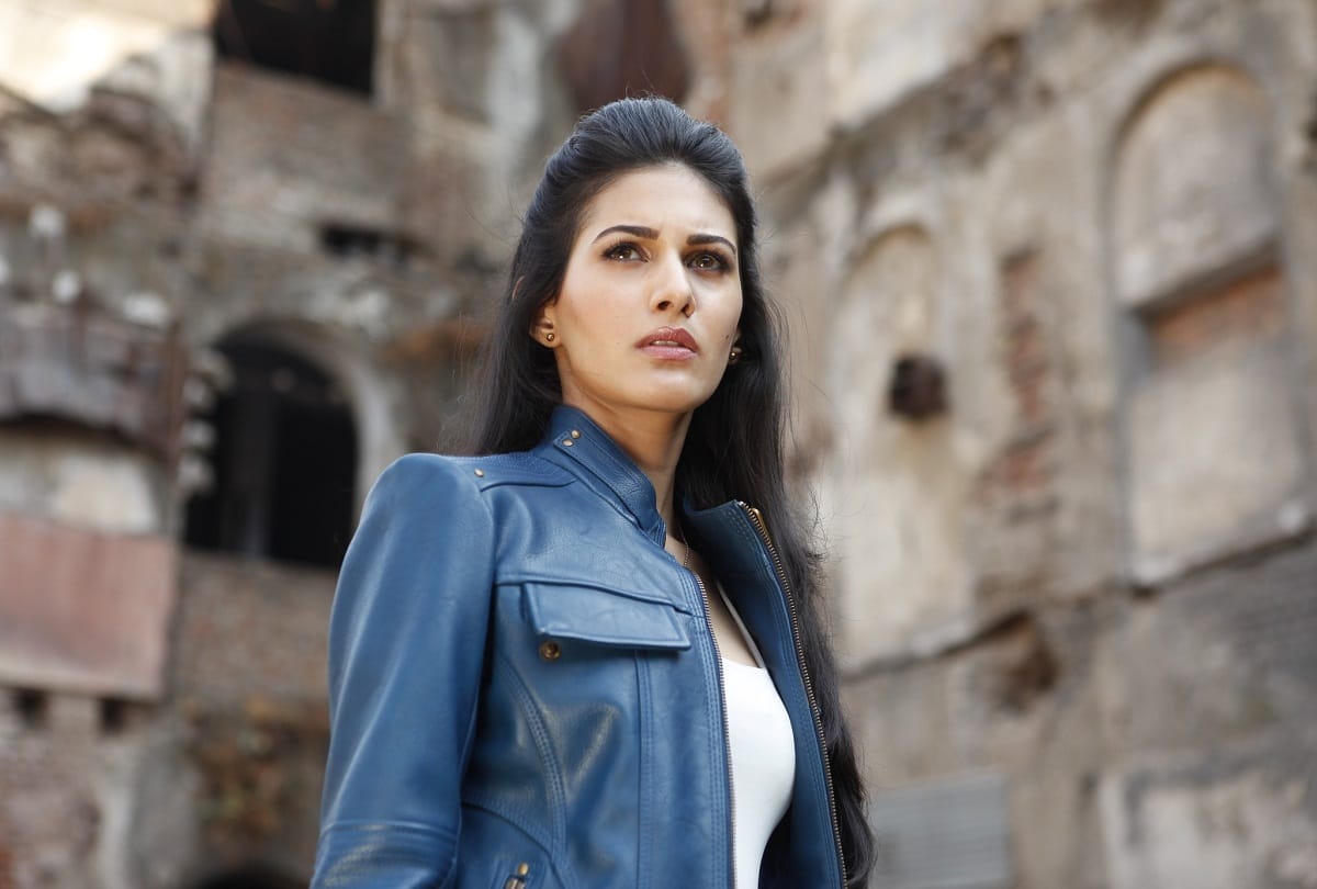 Amyra Dastur denied drugs related accusations made by self claimed relative of Mahesh Bhatt Luviena Lodh