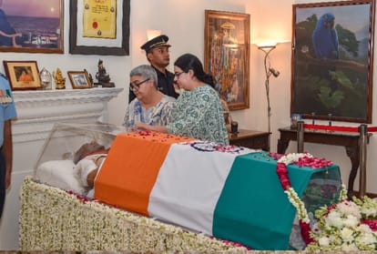 atal bihari vajpayee closest photo after death where his face see clearly and his disease