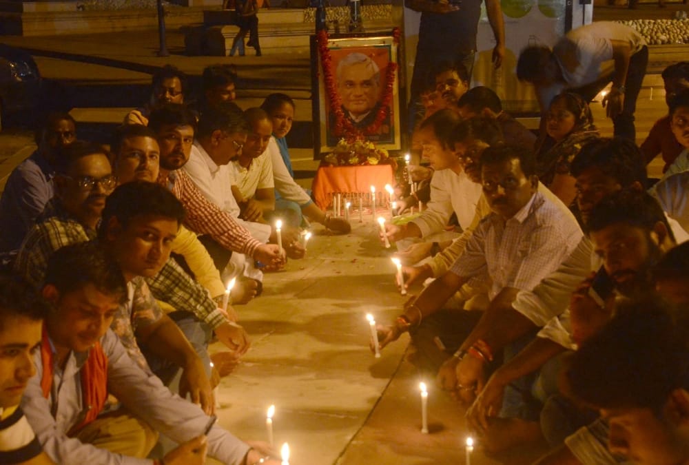 lucknow pays tribute to atal bihari vajpayee.