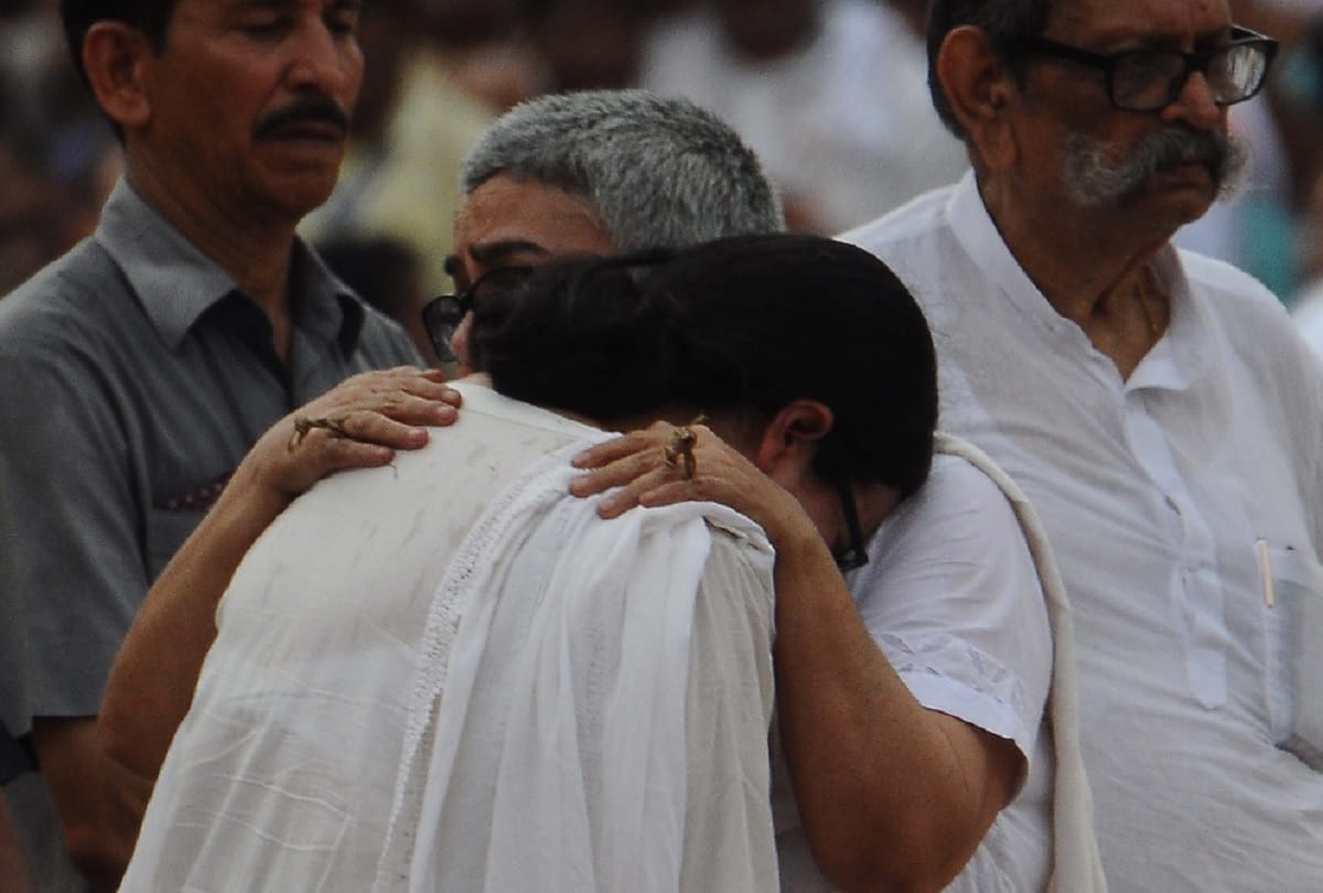 former Prime Minister atal bihari vajpayee funeral emotional photos in Delhi