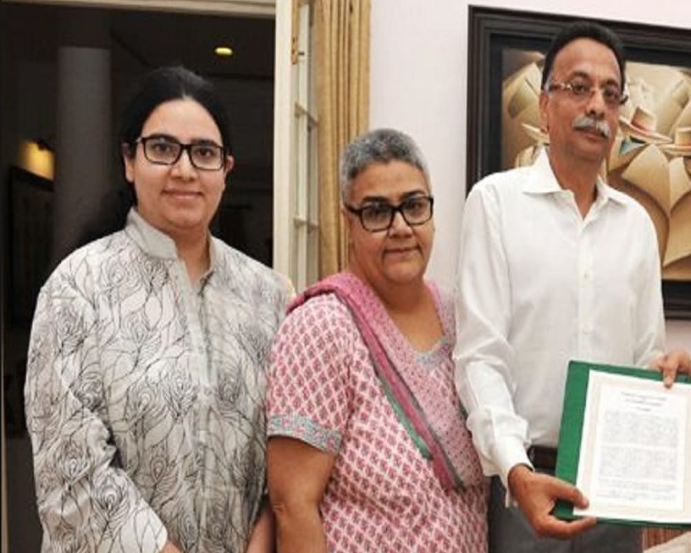 meet with former Prime Minister atal bihari vajpayee grand daughter niharika