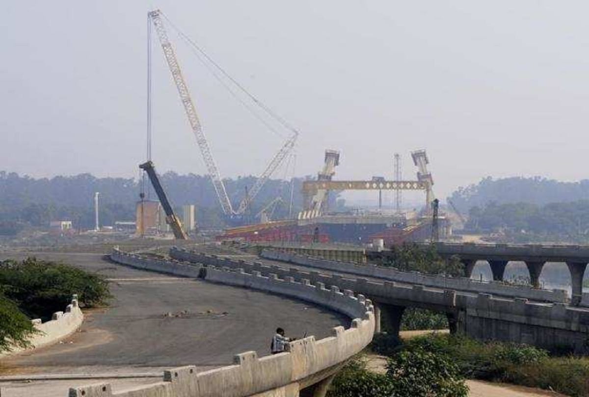 Delhi High Court told Signature Bridge to be completed by October