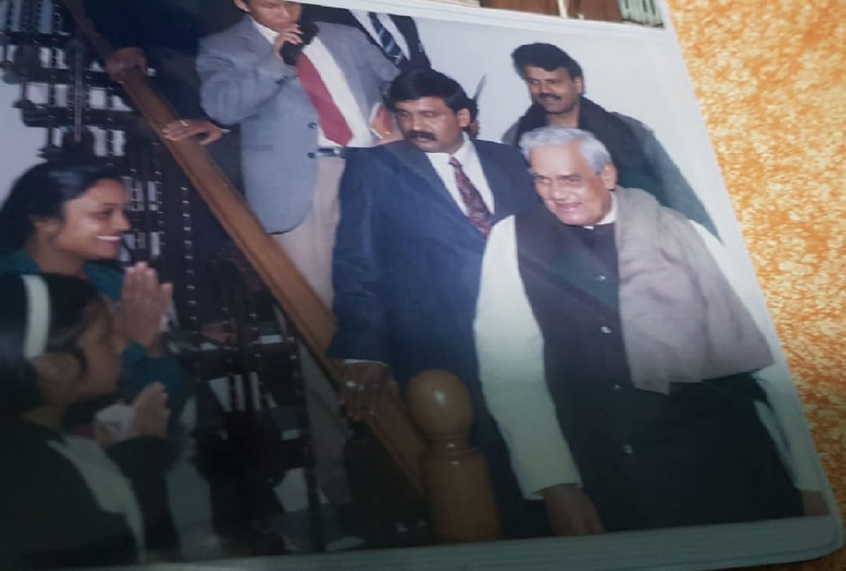 Atal Bihari Vajpayee liked to eat gajak, and 9 big things related to his life