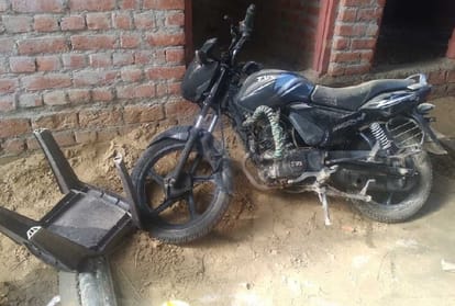 Attack in Ranjeetpur post and Fire on many vehicles