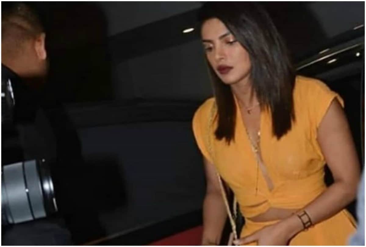 Priyanka Chopra celebrates father birthday along with Madhu Chopra and Janhvi Kapoor