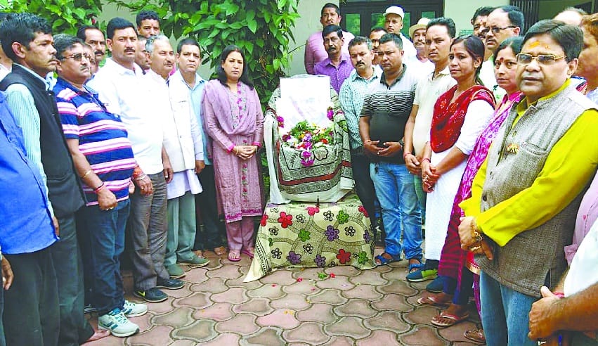 tribute payed to late atal ji